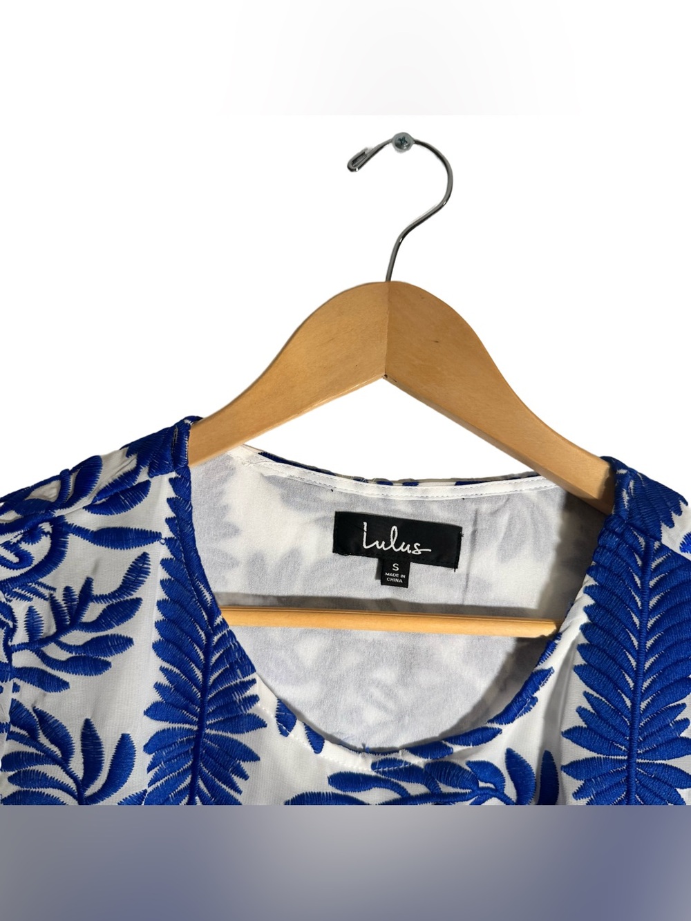 Lulu's Fond of You Shift Dress Women's Small Blue Embroidered Mini Coastal Vacay - Picture 6 of 6